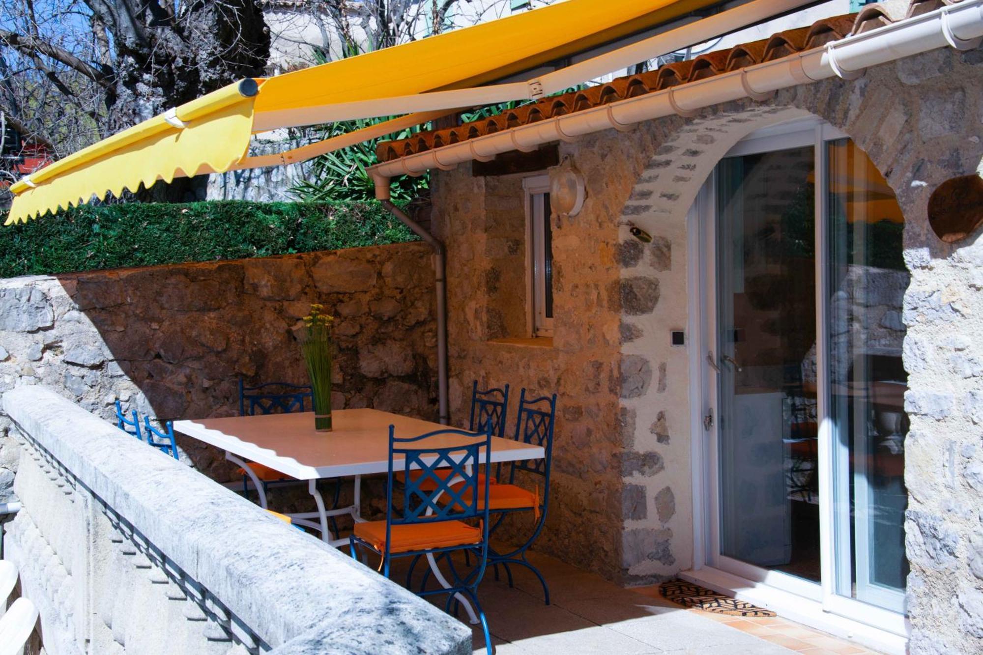 Les Grands Pres Des Baronnies Guest House La Roche-sur-le-Buis Ngoại thất bức ảnh