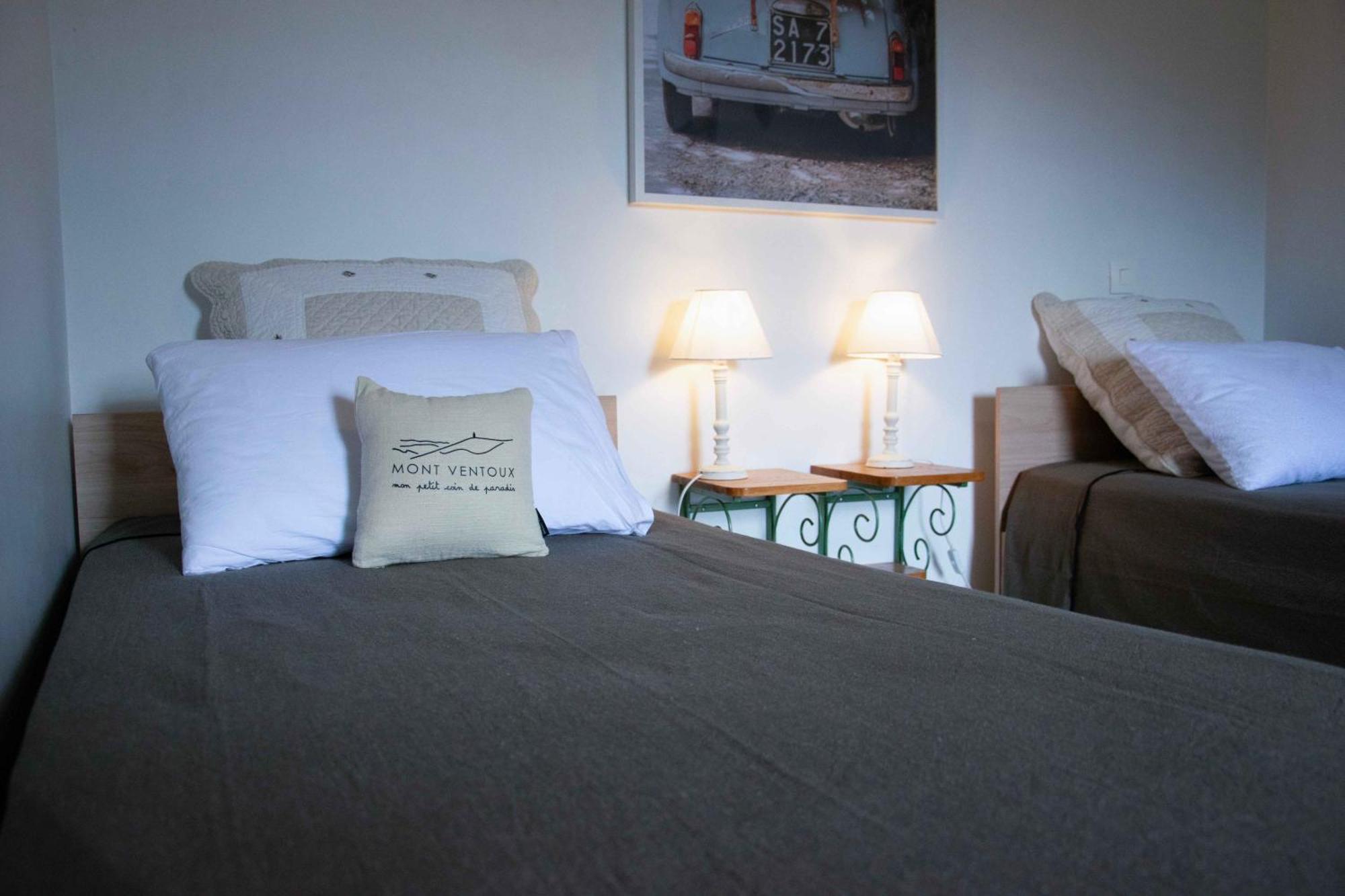 Les Grands Pres Des Baronnies Guest House La Roche-sur-le-Buis Ngoại thất bức ảnh