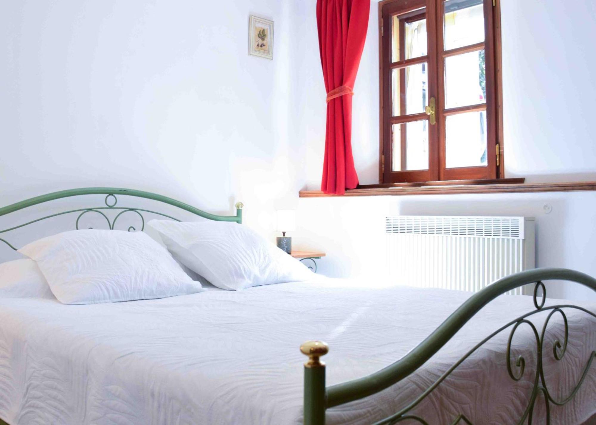 Les Grands Pres Des Baronnies Guest House La Roche-sur-le-Buis Ngoại thất bức ảnh